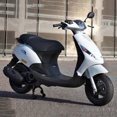 Piaggio Zip 2021 mới