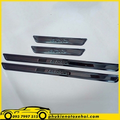 Nẹp bước chân ngoài không đèn xe Honda Brio