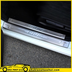 Nẹp bước chân ngoài không đèn xe Honda Civic