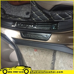 Nẹp bước chân ngoài không đèn xe Hyundai Tucson