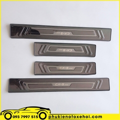 Nẹp bước chân ngoài không đèn xe Mazda Cx5