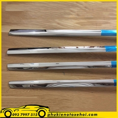 Nẹp viền chân kính xe Honda City