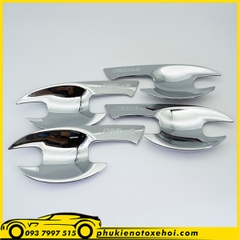 Ốp chén cửa xe Mazda 2