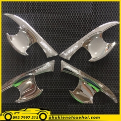 Ốp chén cửa xe Toyota Yaris