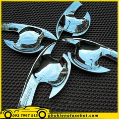 Ốp chén cửa xe Toyota Yaris