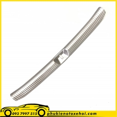 Ốp trong chống trầy cốp sau xe Toyota Vios