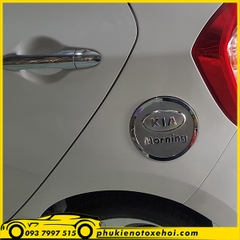 Ốp nắp bình xăng xe Kia Morning