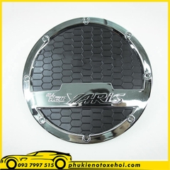 Ốp nắp bình xăng xe Toyota Yaris