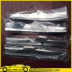 Ốp nẹp bước chân trong xe Honda City