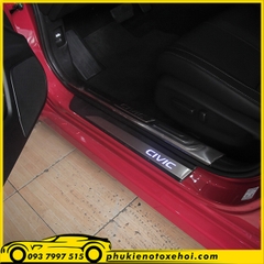 Ốp nẹp bước chân trong xe Honda Civic