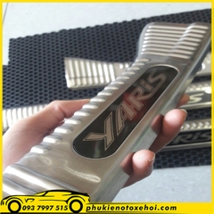 Ốp nẹp bước chân trong xe Toyota Yaris