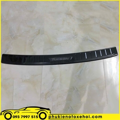 Ốp ngoài chống trầy cốp sau xe Hyundai Tucson
