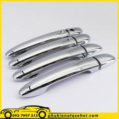 Ốp tay nắm cửa xe Mazda 2