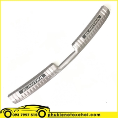 Ốp trong chống trầy cốp sau xe Hyundai Elantra