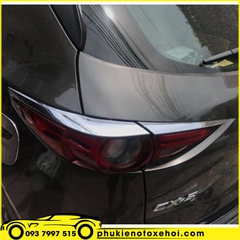 Ốp viền đèn hậu xe Mazda Cx5