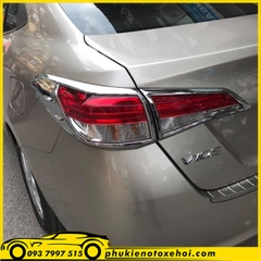 Ốp viền đèn hậu xe Toyota Vios