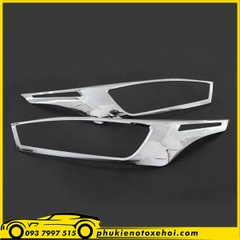Ốp viền đèn pha xe Toyota Yaris