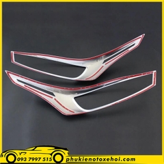 Ốp viền đèn pha xe Toyota Yaris