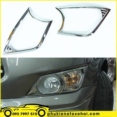 Ốp viền đèn sương mù xe Toyota Innova