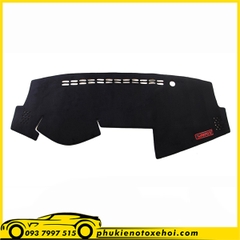 Thảm taplo xe Toyota Yaris