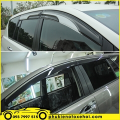 Vè che mưa xe Toyota Innova