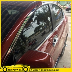 Viền khung kính xe Honda HRV
