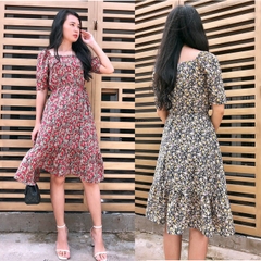 Đầm xòe hoa nhí S&M cổ vuông, rút dây eo - GR0100
