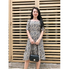 Đầm xòe hoa nhí S&M cổ vuông, rút dây eo - GR0100