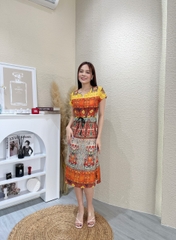 Đầm xuông họa tiết rút eo xẻ tà - GR0236