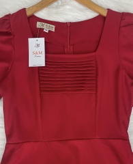 Đầm xòe cổ vuông xếp ly, tay phồng - GR0252