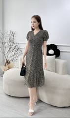 Đầm xòe hoa nhí đuôi cá, tay phồng, đính nút - GR0280