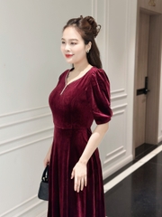 Đầm nhung đính dây đá, form dài, tay phồng - GR0296