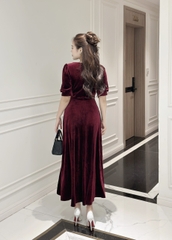 Đầm nhung đính dây đá, form dài, tay phồng - GR0296