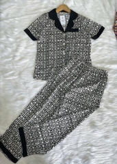Set bộ pijama phối viền đen, quần lưng thun có túi - GR0294