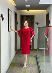 Đầm suông trơn đính hoa đính ngọc, tay loe, có túi - GR0303