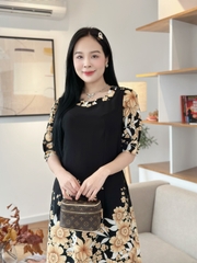 Đầm suông hoa tay hơi phồng đính nút, có túi - GR0305