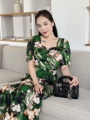 Đầm hoa form dài, cổ đính ngọc đính nút, tay phồng - GR0312