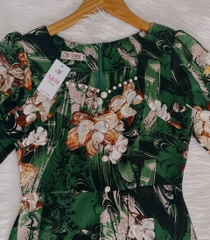 Đầm hoa form dài, cổ đính ngọc đính nút, tay phồng - GR0312