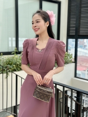 Đầm maxi form dài xếp ly 2 bên ngực, kèm phụ kiện nơ rời, tay phồng - GR0313