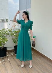 Đầm maxi form dài xếp ly 2 bên ngực, kèm phụ kiện nơ rời, tay phồng - GR0313