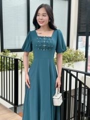 Đầm maxi form dài, cổ vuông đính ngọc, tay lồng đèn - GR0318
