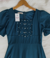 Đầm maxi form dài, cổ vuông đính ngọc, tay lồng đèn - GR0318