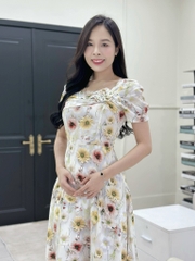 Đầm xòe hoa cổ vuông xếp ngực đính hoa, tay phồng, có túi - GR0325
