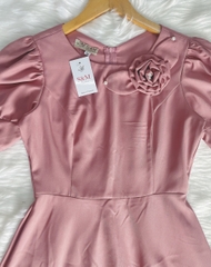 Đầm xòe trơn cổ tròn đính hoa lá kết ngọc, tay phồng - GR0329