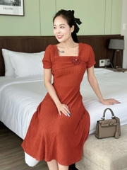 Đầm xòe thun xốp nhật cổ vuông, ngực đính hoa kết ngọc, tay phồng - GR0331