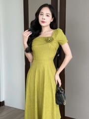 Đầm xòe thun xốp nhật cổ vuông, ngực đính hoa kết ngọc, tay phồng - GR0331