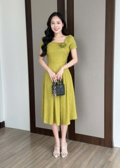 Đầm xòe thun xốp nhật cổ vuông, ngực đính hoa kết ngọc, tay phồng - GR0331