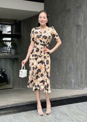 Đầm xòe hoa cổ và tùng váy đắp chéo, tay phồng - GR0333