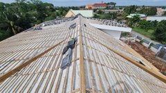 TC40.75-Thanh cầu phong dùng làm mái bê tông Steeltruss màu vàng AZ200
