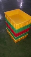 Thùng nhựa đặc B9 - Kích thước: 495 x 395 x 11